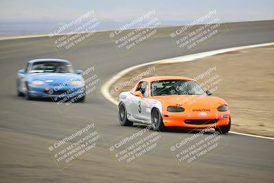 media/Jan-26-2025-CalClub SCCA (Sun) [[cfcea7df88]]/Group 4/Race/